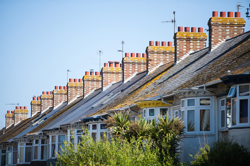 What are the issues around removing a chimney stack or chimney breast?